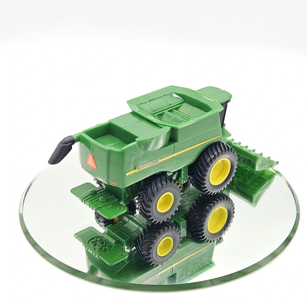 ERTL John Deere Combine Farm Toy Plastic Model J0517YL01 Green